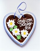 Gingerbread heart for Oktoberfest, blue & white checked ribbon