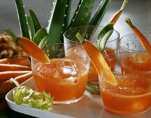 Aloe drink with celery and carrots