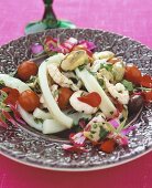 Insalata di mare ai fiori (Seafood salad with edible flowers)