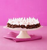 Pointed hat cake