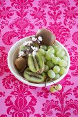 Kiwi fruit and green grapes