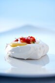 Meringue with lemon curd and strawberry salsa