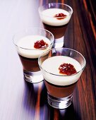 Schokoladen-Espresso-Pannacotta