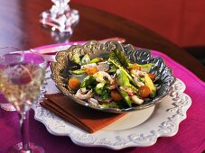 Vegetable salad with shrimps
