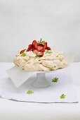 Woodruff meringue tart with strawberries