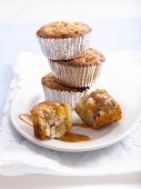 Buttermilk cupcakes with figs and walnuts