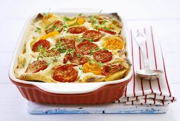 Lasagne with courgettes, peppers, tomatoes and thyme