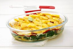 Potato, spinach and pepper bake