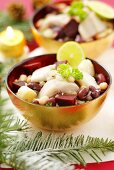 Heringssalat mit Roter Bete, Kidneybohnen und Kartoffeln (weihnachtlich)