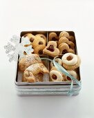 Four different kinds of German Christmas biscuits in a tin
