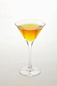 Stinger (Cocktail mit Cognac und Pfefferminzlikör)