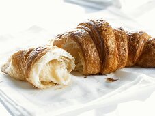 Croissant, broken