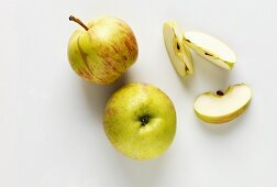 Apples (variety: Grafensteiner)