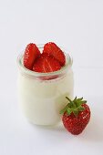 Natural yoghurt with strawberries