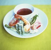 Vegetable and scampi tempura, with spicy sauce