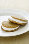 Moon Pies (Kekse mit Marshmallow-Füllung)