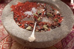 Spice mixture in mortar