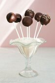 Cake pops with chocolate icing