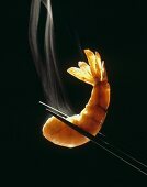 Steaming Jumbo Shrimp in Chop Sticks
