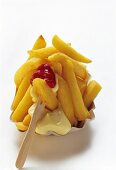 Thick Cut Fries with Ketchup and Mayonnaise
