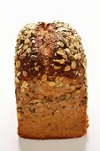 Vollkornbrot mit Haferflocken