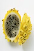 Pitahaya, halved