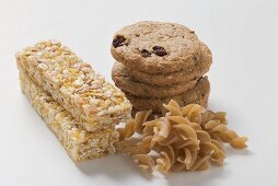 Wholemeal biscuits, wholemeal pasta and muesli bars