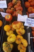 Heirloom Tomaten auf einem Markt