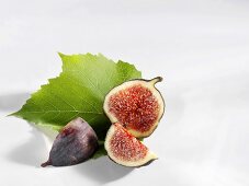 A fig, cut into pieces