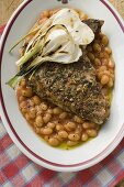 Spicy pork chop with garlic and beans