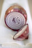 Red onion, cut into two pieces