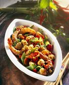Chicken breast with prawns and vegetables