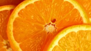 Orange slices (macro zoom)