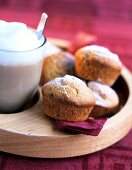 Muffins spiced with macadamia nuts and figs