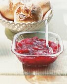 Brötchen, Marmelade, Konfitüre Erdbeer - Birnen - Konfitüre