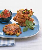 Gemüse - Fritters mit Tomaten 