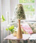 Tischleuchte mit Toile de Jouy Muster, Lampe, Lampenschirm