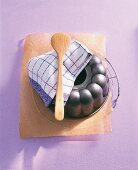 Marmorkuchen, Kuchen aus der Form lösen