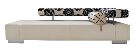 Sofa mit Armlehnen und Rückenteil mit Bezug in weiss und schwarz-weiss