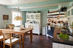 Country styled bright kitchen