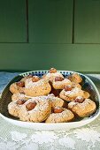 Hazelnut laiberl Christmas cookies in serving dish