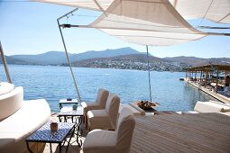 Türkei, Bodrum, Blick vom Mcakizi- Resort auf das Meer