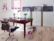 View of study room with modern furniture