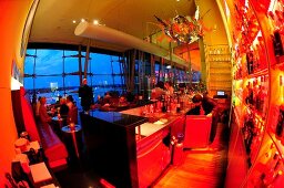 Le Ciel Bar & Restaurant, Lounge in Hamburg, im Hotel Le Royal Méridien