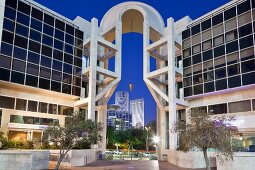 Israel, Tel Aviv, Golda-Meir- Kulturzentrum, Azrieli Towers