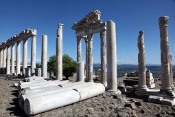 Türkei, Türkische Ägäis, Antike, Bergama, Ruine, Säulen