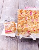 Rhubarb crumble tray bake cake