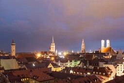 Deutschland, München, Blick auf die Münchener Türme