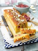 Rhubarb loaf cake