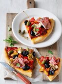 Antipasto di pizza (Pizzastücke als Vorspeise, Italien)